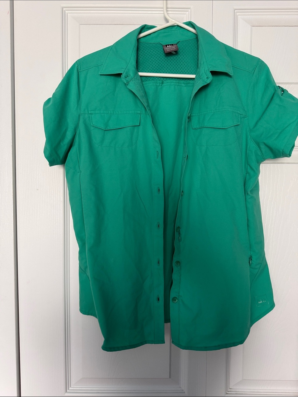 REI Men's Short Sleeve Button-Up Shirt in Teal Green